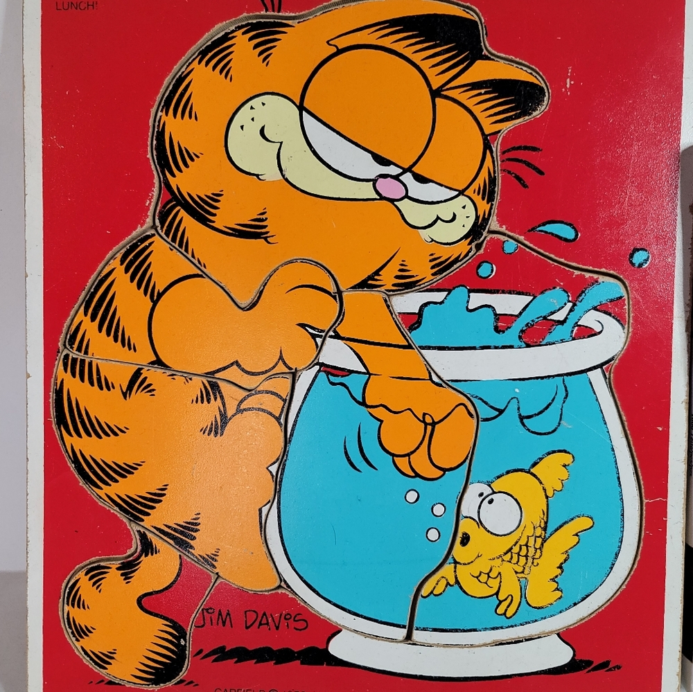 Vintage Garfield Frame Tray Puzzle by Playskool Wooden Puzzle 1982